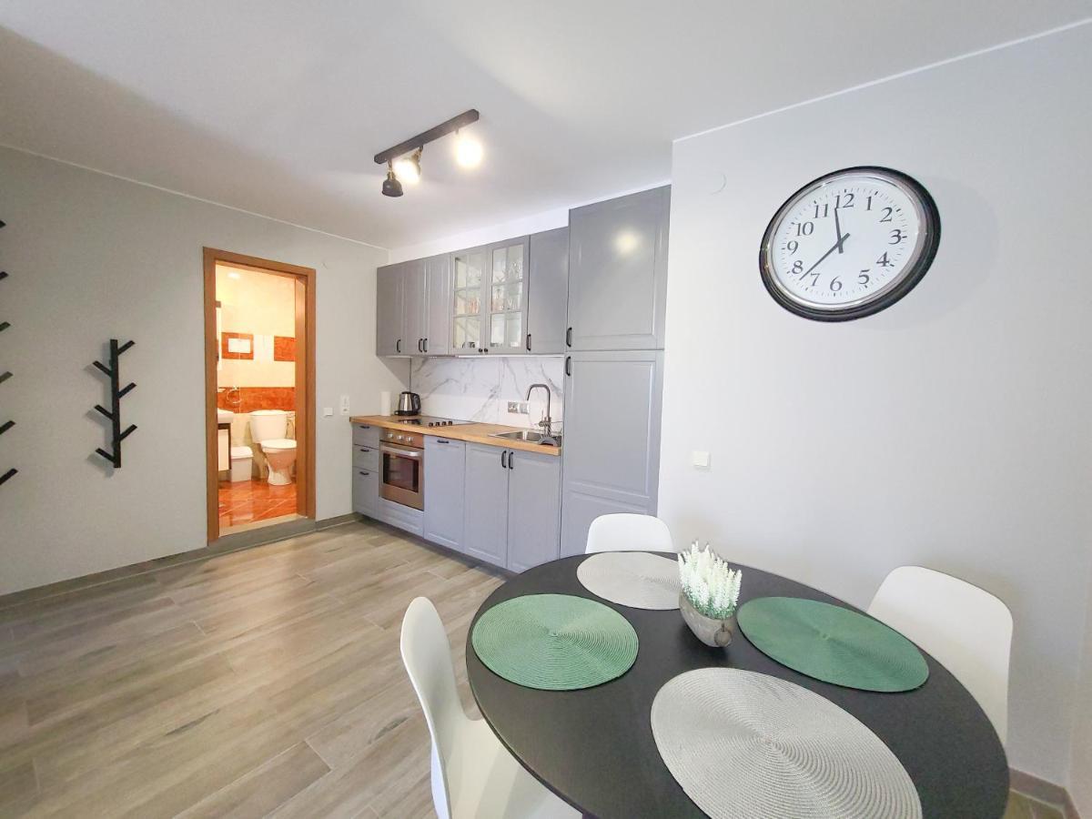 Prestige Fort Aparthotel - Private Apartment-Bsr Sveti Vlas Exteriör bild