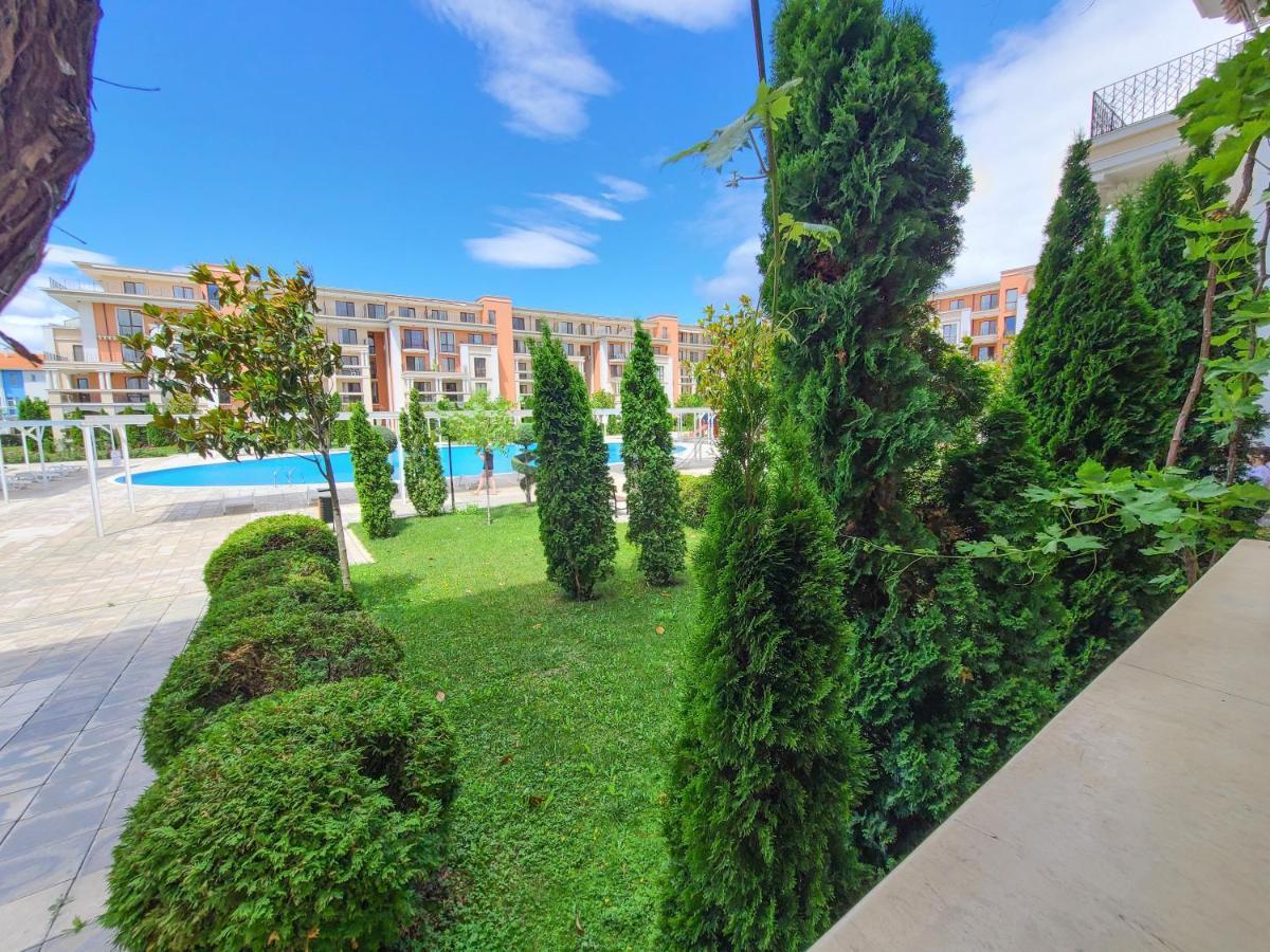 Prestige Fort Aparthotel - Private Apartment-Bsr Sveti Vlas Exteriör bild