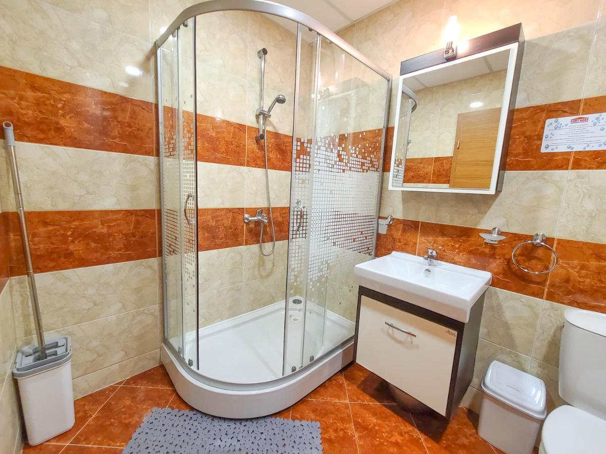 Prestige Fort Aparthotel - Private Apartment-Bsr Sveti Vlas Exteriör bild