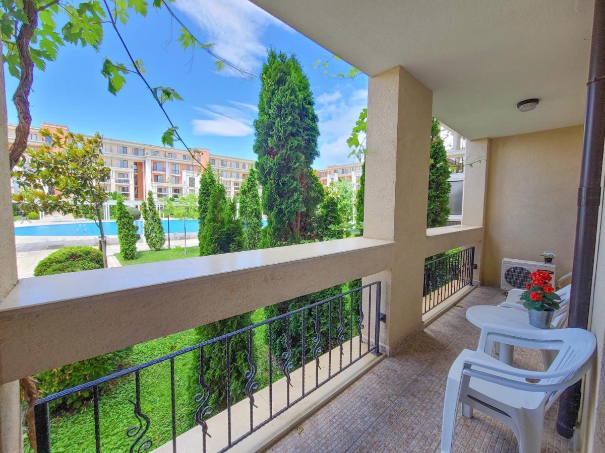 Prestige Fort Aparthotel - Private Apartment-Bsr Sveti Vlas Exteriör bild